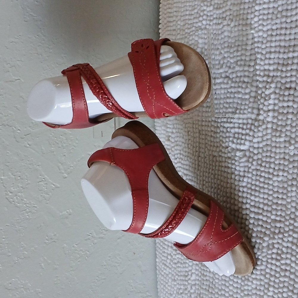 Earth Origins Bria leather sandals - Picture 4 of 14